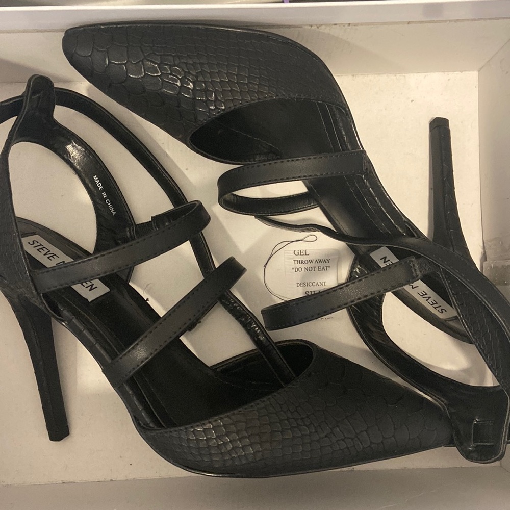 Steve Madden Black Heels